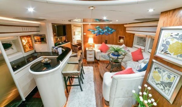 75 Millennium Super Yachts 