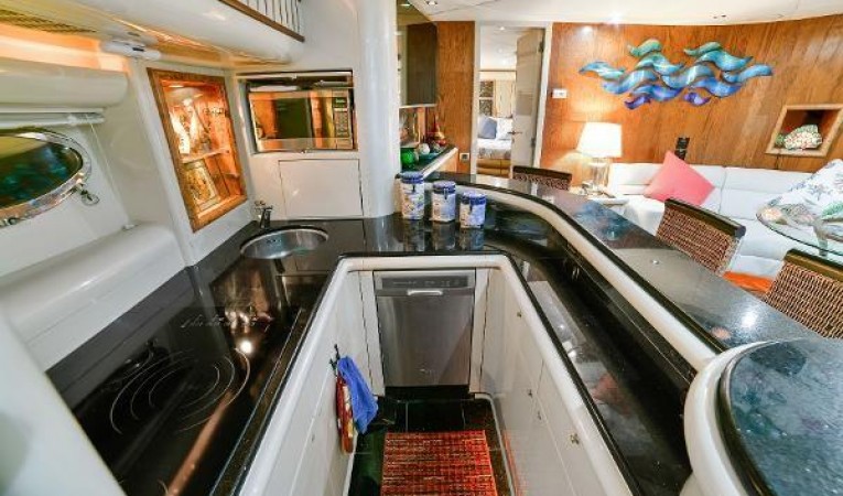 75 Millennium Super Yachts 