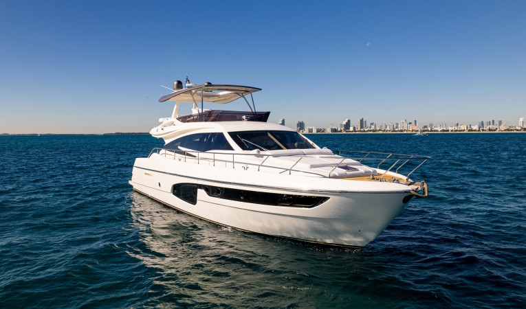 65 Ferretti Yachts 