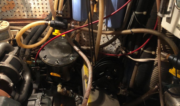 48 Tayana Engine room