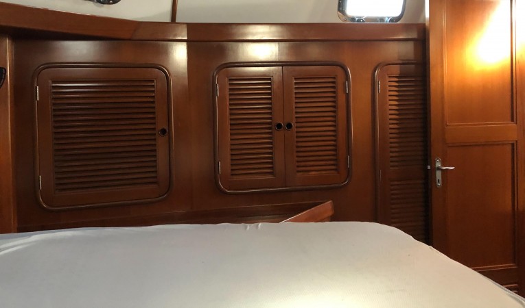 48 Tayana Aft cabin