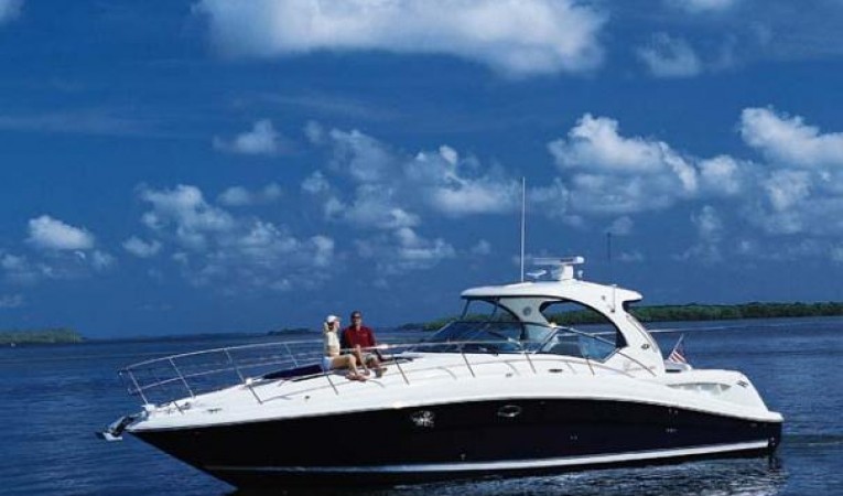 39 Sea Ray Manufacturer Provided Image