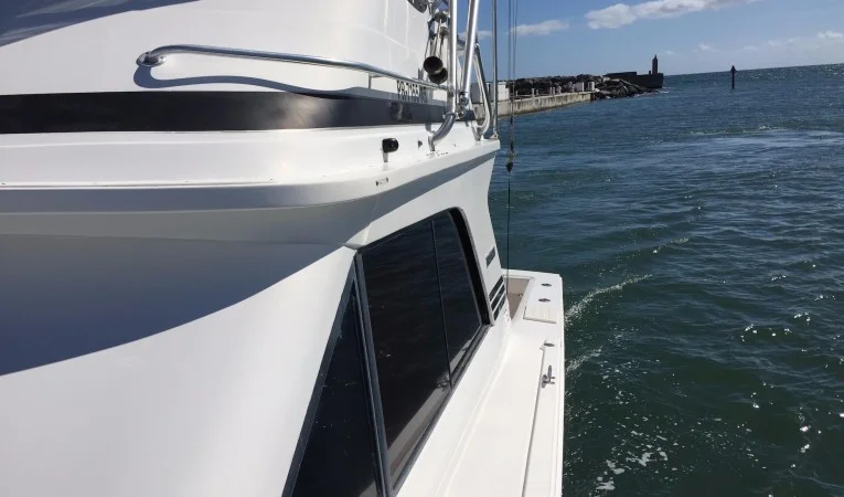 38 Blackfin 