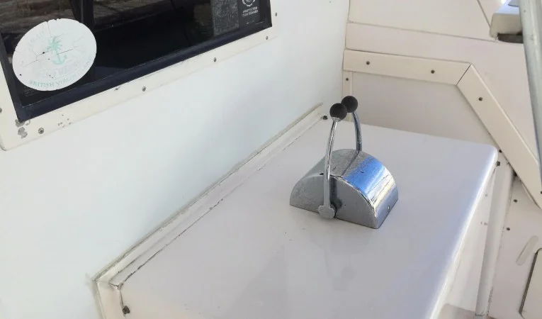 38 Blackfin 