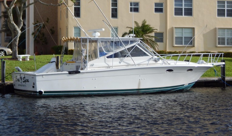 38 Blackfin Side Profile