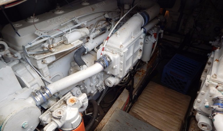 38 Blackfin Port Engine