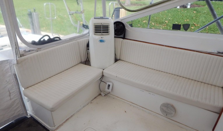 38 Blackfin Seating and AC