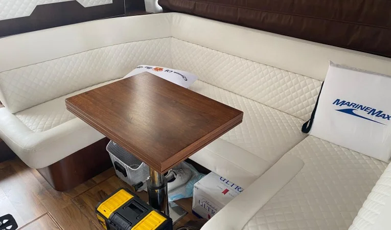 42 Galeon 