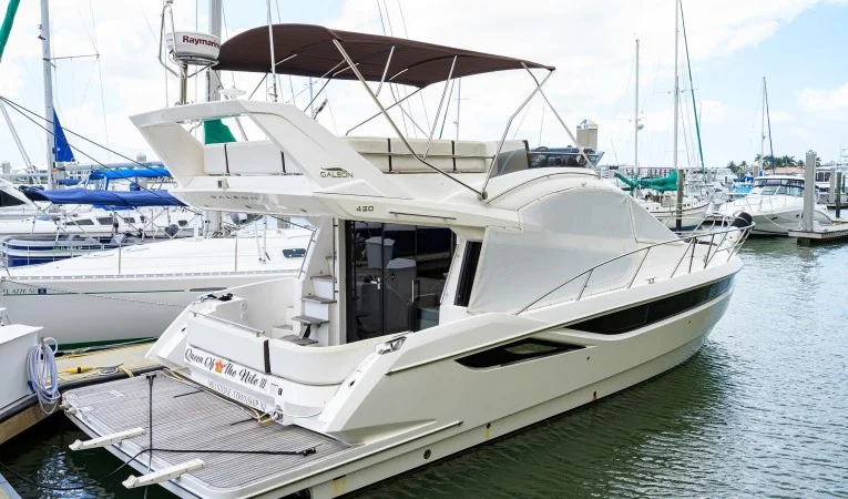 42 Galeon 
