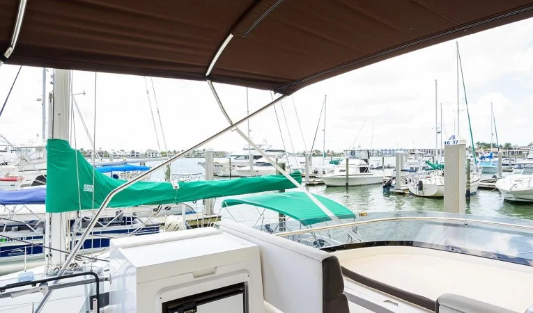 42 Galeon 