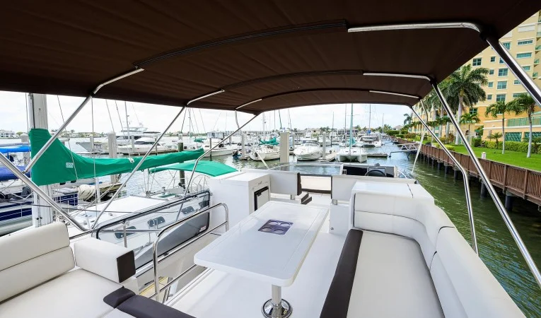 42 Galeon 