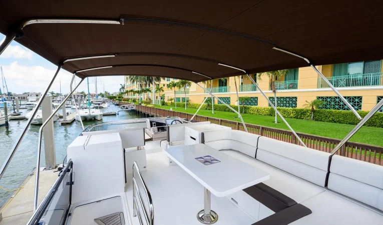 42 Galeon 