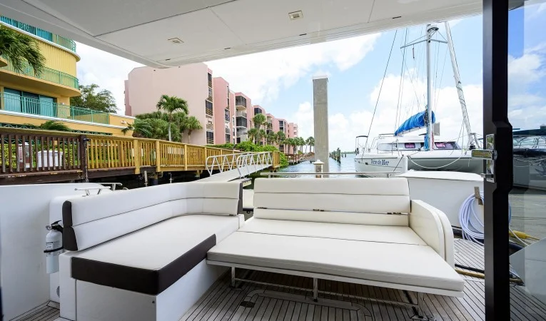 42 Galeon 