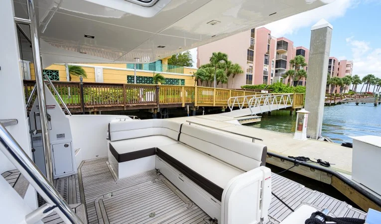 42 Galeon 