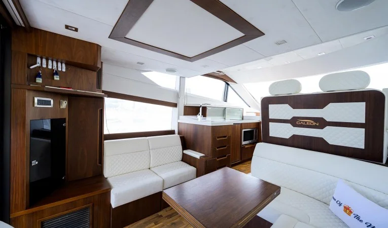 42 Galeon 