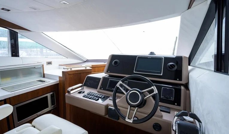 42 Galeon 