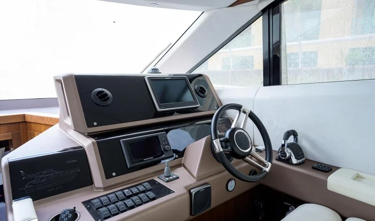 42 Galeon 