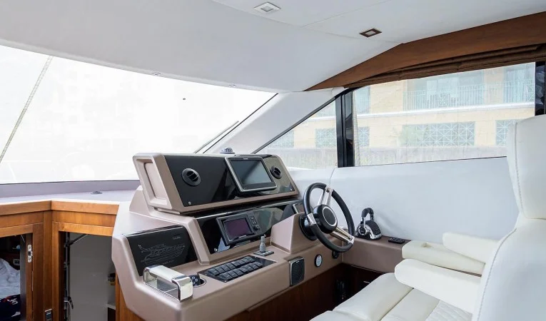 42 Galeon 