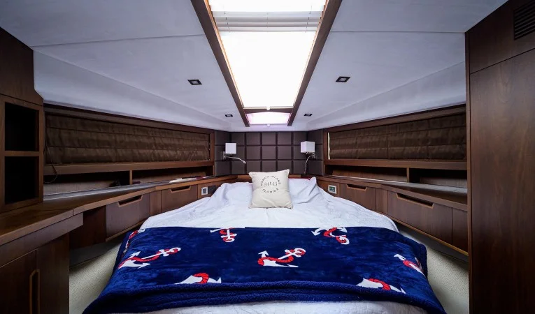 42 Galeon 
