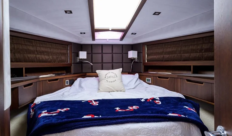 42 Galeon 