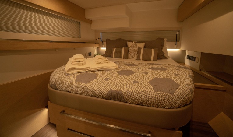 58 Fountaine Pajot 
