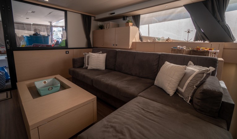 58 Fountaine Pajot 