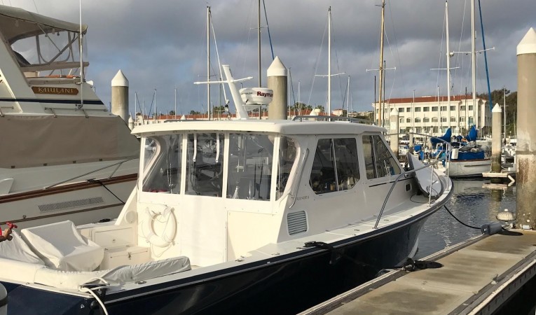 38 Pearson Starboard aft at Dock