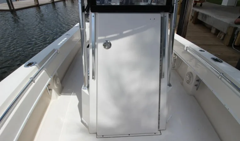 23 Contender Console