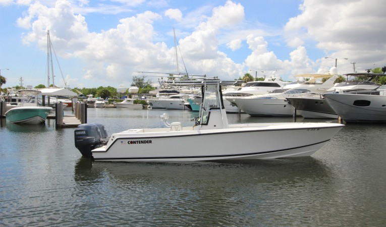 23 Contender Starboard Profile