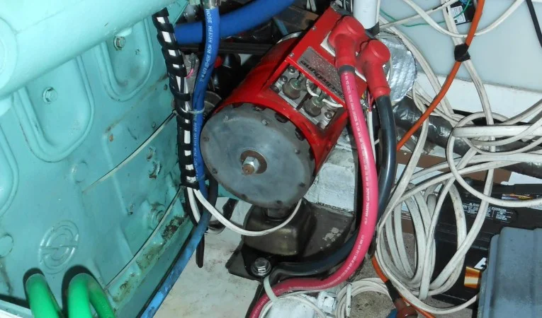 58 Roughwater 24 volt 250 amp altenator