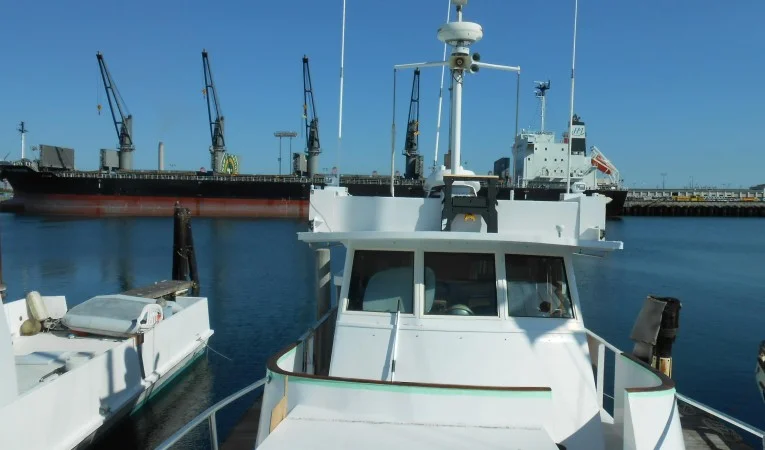 58 Roughwater Passive stabilization tank on pilothouse