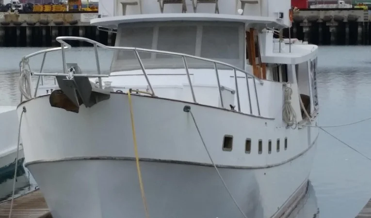 58 Roughwater In the slip