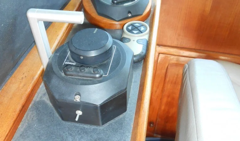 58 Roughwater Throttle/steering control head