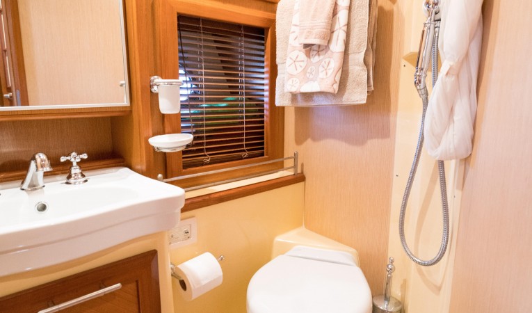 44 Mochi Craft Guest Head