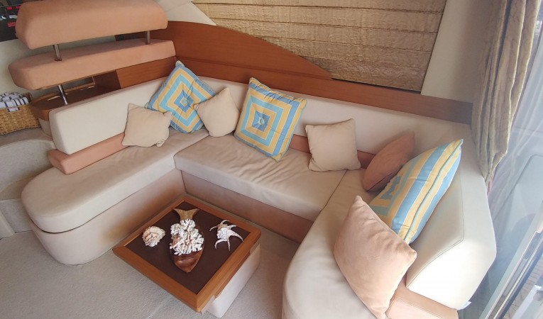 43 Azimut 