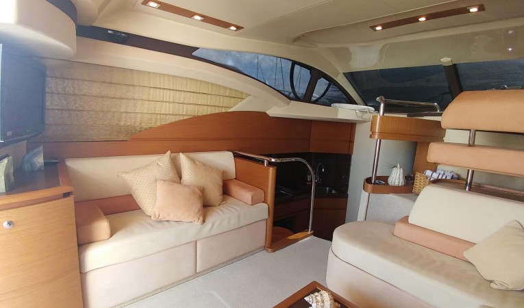 43 Azimut 