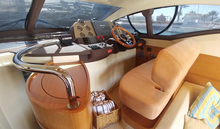 43 Azimut 
