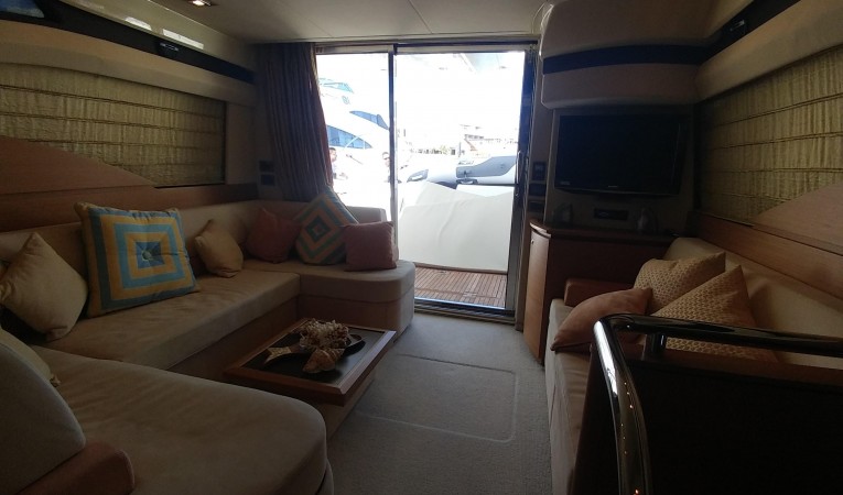 43 Azimut 