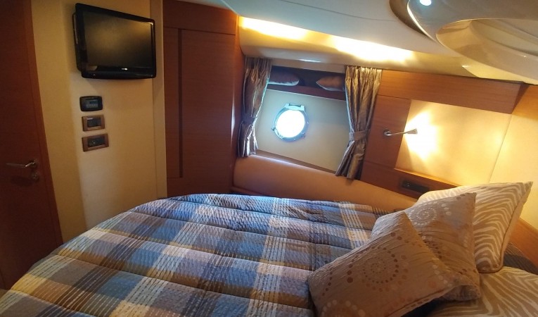 43 Azimut 
