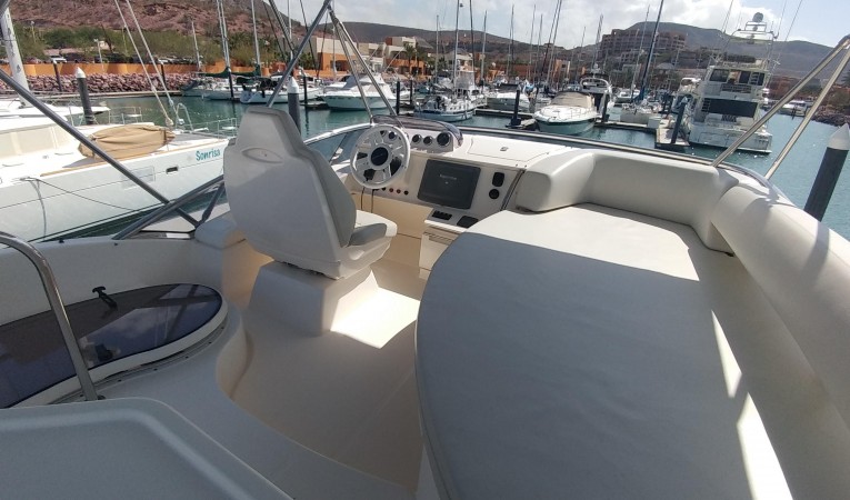 43 Azimut 