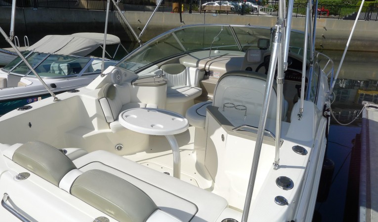 24 Sea Ray 
