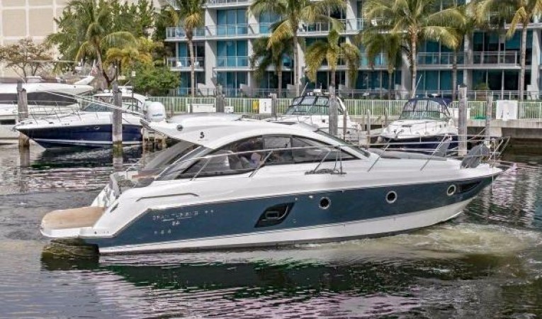 38 Beneteau 