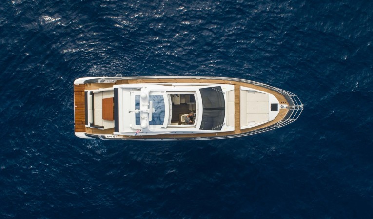 55 Azimut 
