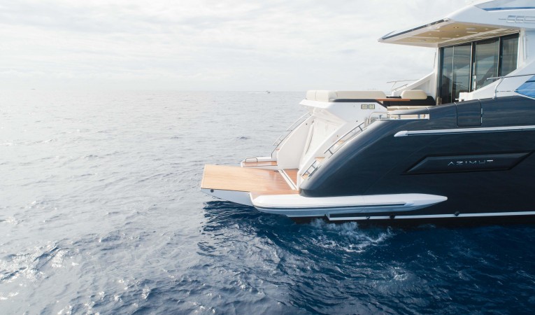 55 Azimut 
