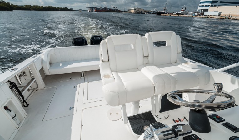 39 Intrepid Cockpit Aft