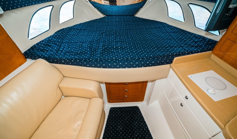 39 Intrepid Full Berth Forward