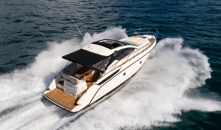 38 Azimut 