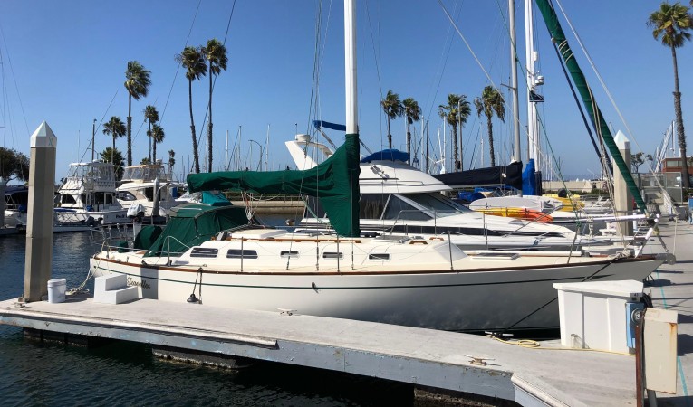 39 CAL Starboard Side View