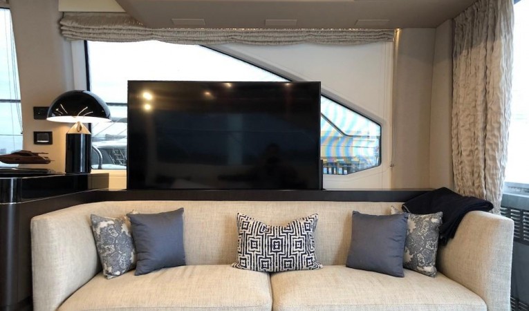 66 Azimut Main Salon Starboard Couch and LCD TV