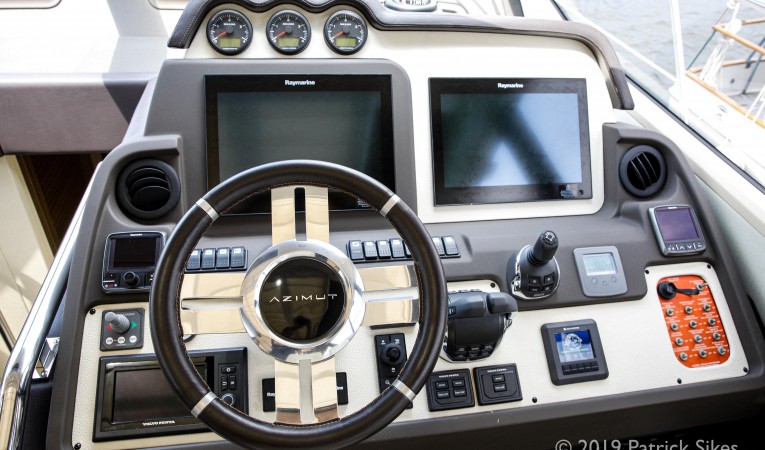55 Azimut 